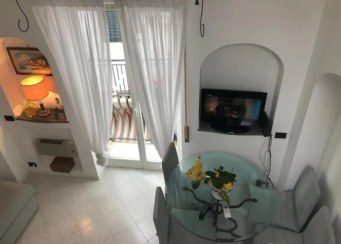 Delizioso A Appartamento Capri